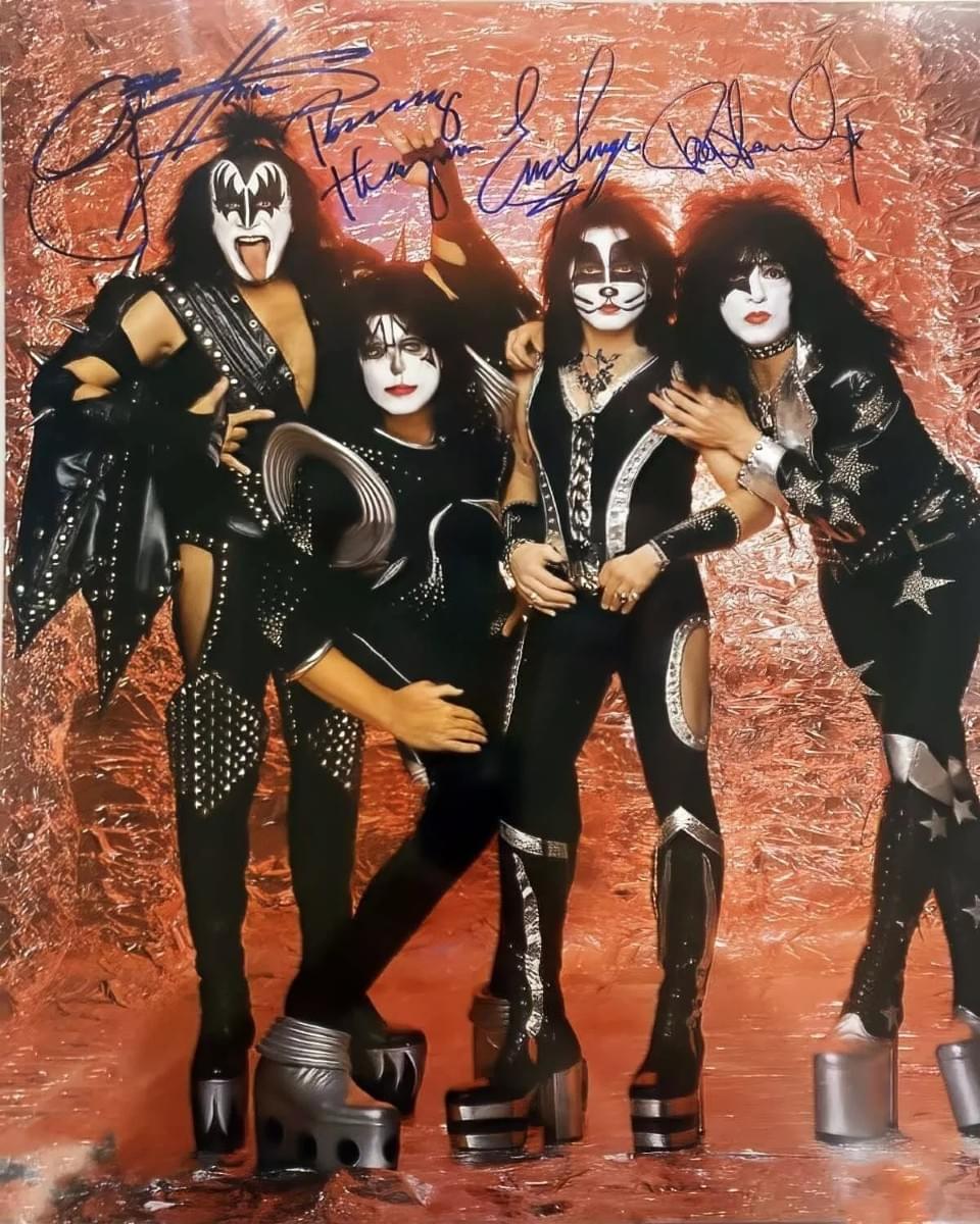 Kiss